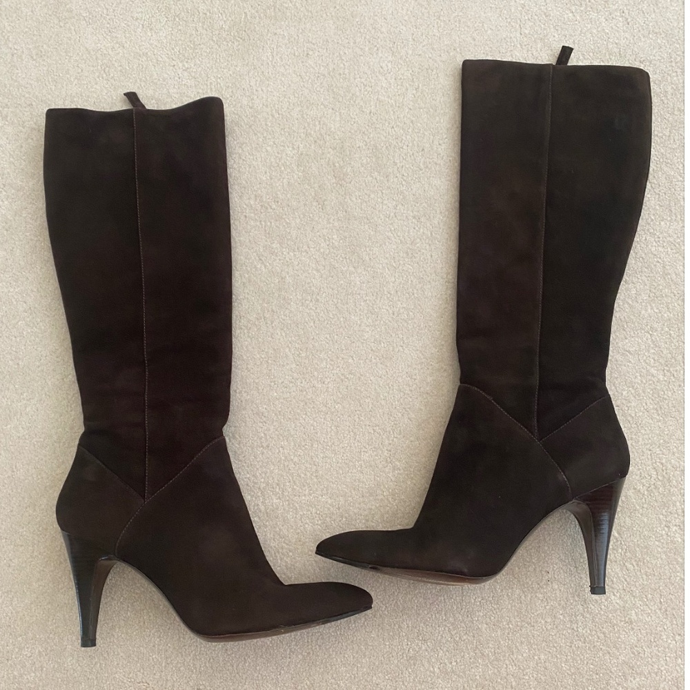 VIA SPIGA SUEDE KNEE HIGH HEELED BOOTS